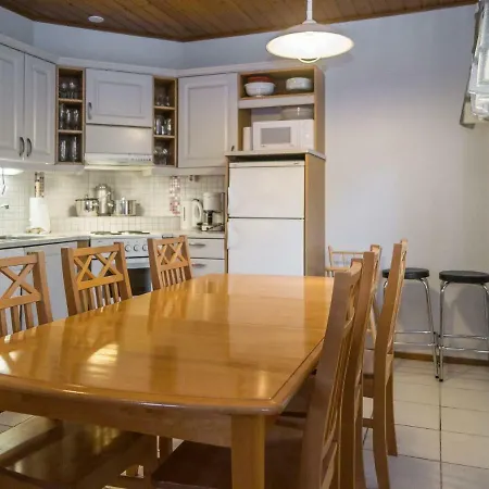 Dom wakacyjny Alppitalo Punataehti 7 As 4 By Interhome Tahkovuori